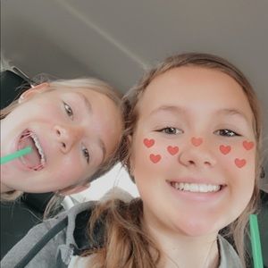 Meet your Posher, Kelley